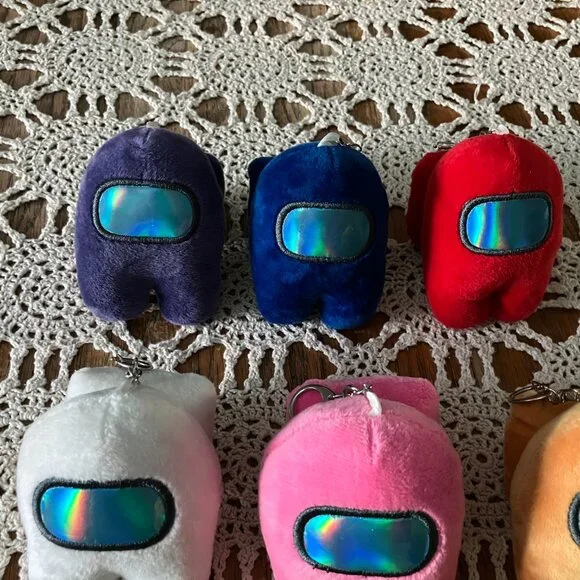 Lot of 9 Among Us 4” Plush Squeaker Keychains Backpack Clips All Different - Picture 4 of 8